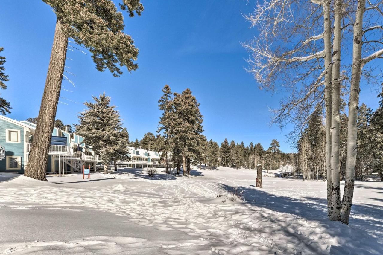 Bright Cloudcroft Condo With Game Room And Deck! 외부 사진